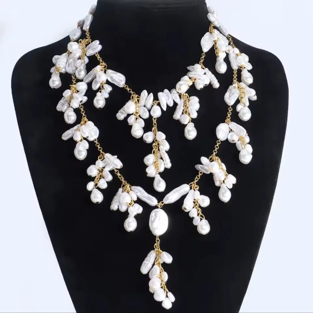 Pearl and Gold Statement Necklace - Picture 4 of 7